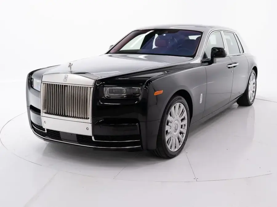 2023 Rolls-Royce Phantom